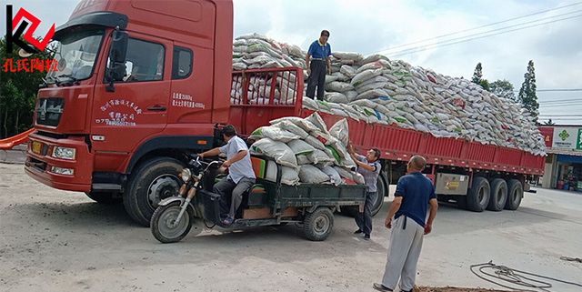 江苏省南通市如皋市工地屋面找坡陶粒